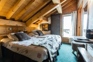 Hôtel Les Monts Charvin - Chambre classique